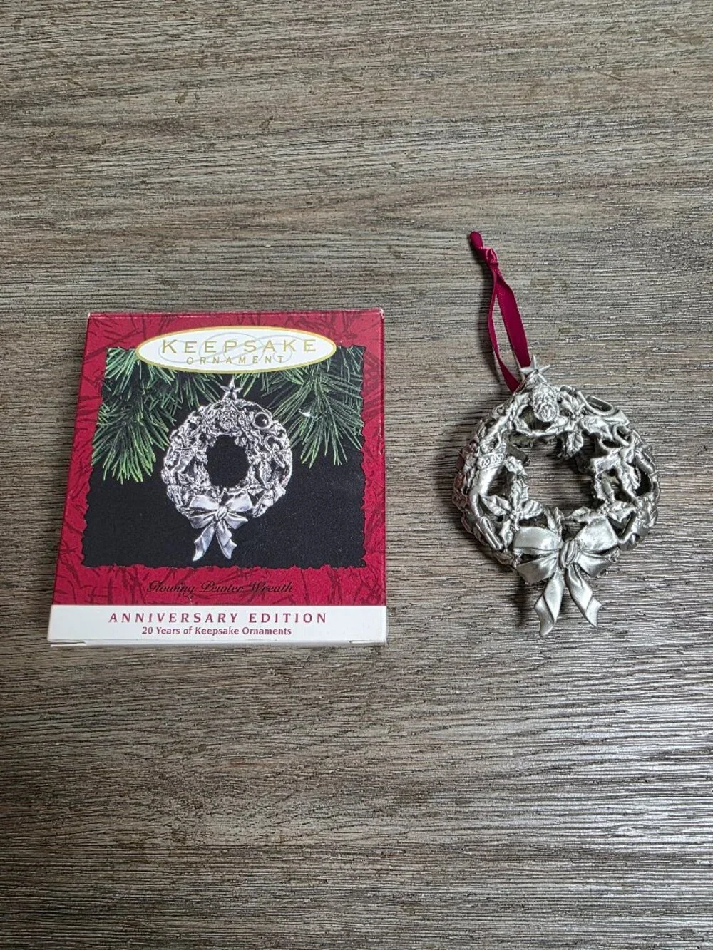 Glowing Pewter Wreath Vintage 1993 Hallmark Keepsake Ornament 20th Anniversary